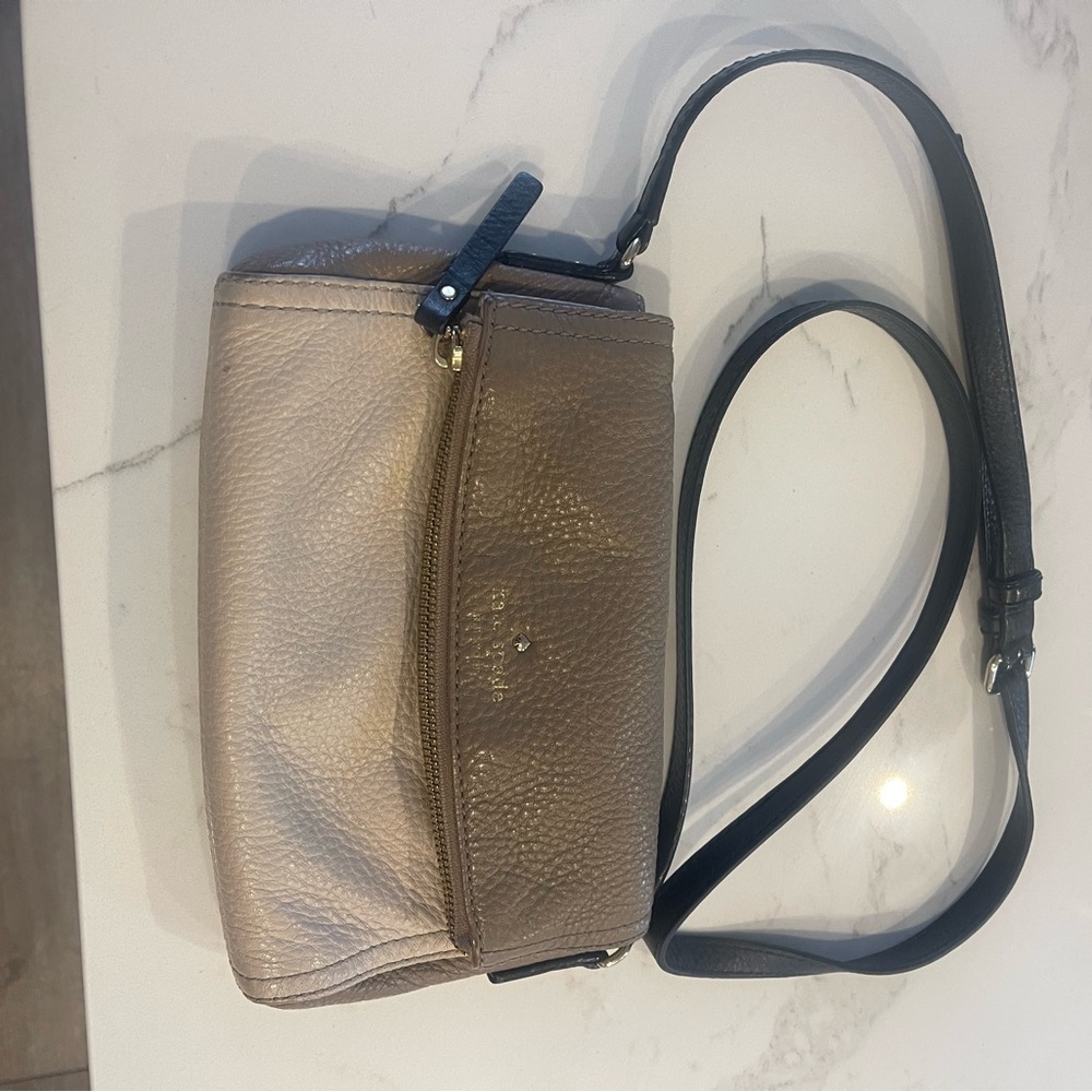 HUDSON COLORBLOCKED MEDIUM CONVERTIBLE SHOULDER BAG